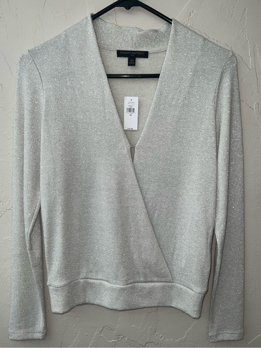 NWT Women’s Banana Republic Silver Shimmer Knit Long Sleeve Wrap Blouse Size XS